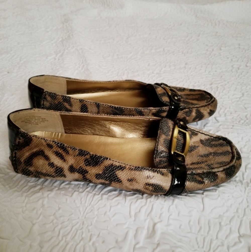Circa Joan & David Women Snake Print Driving Loafers Shoes - Picture 8 of 8